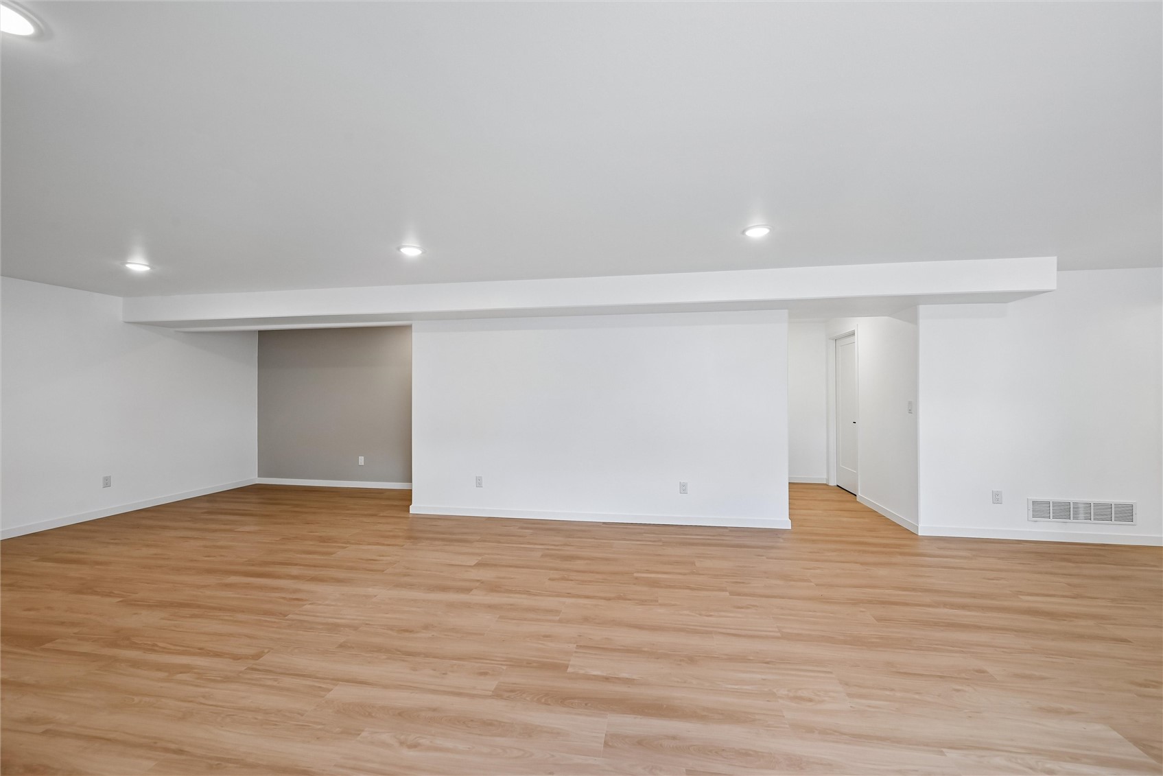 104 5th Avenue Court Coggon IA 52218