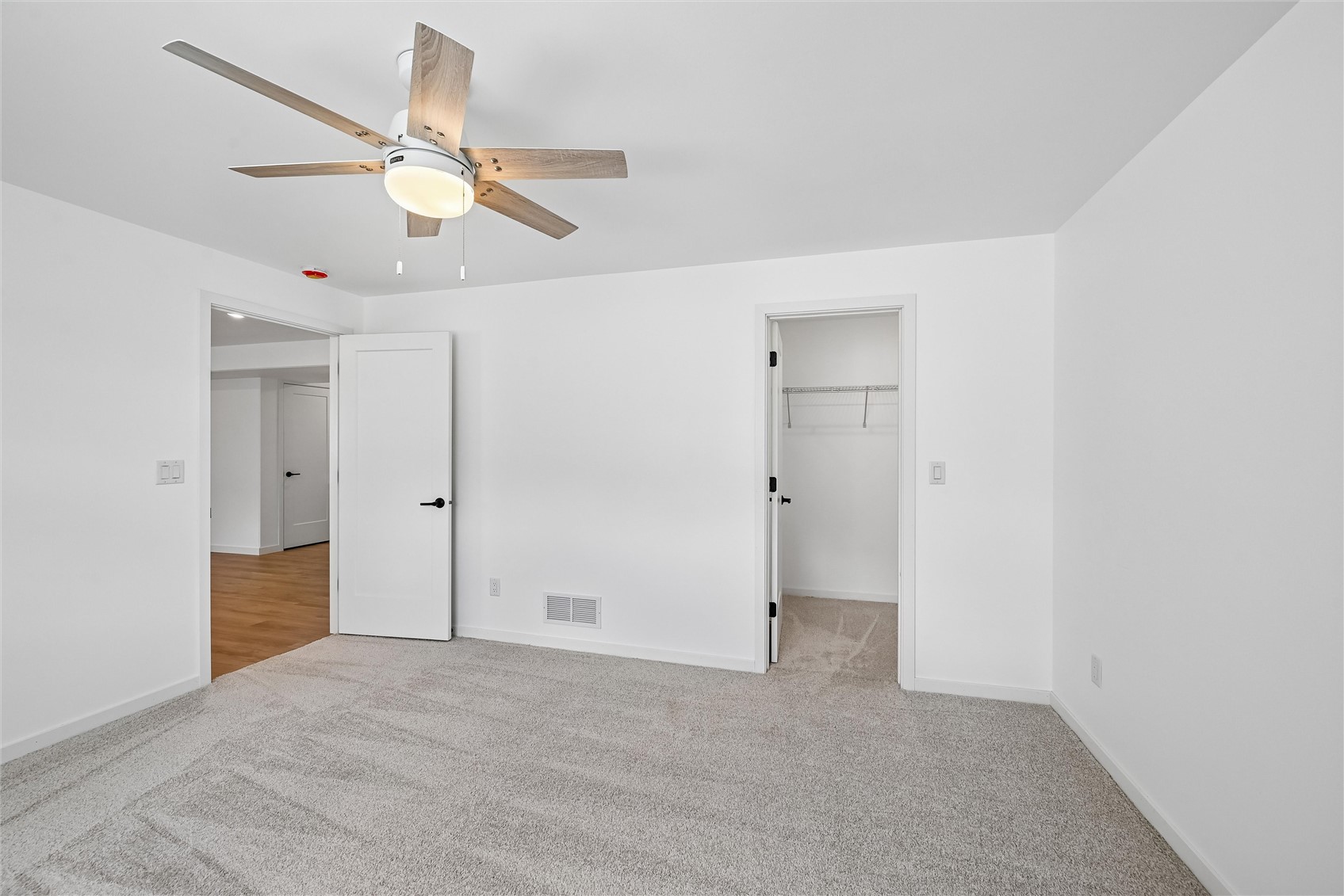 104 5th Avenue Court Coggon IA 52218