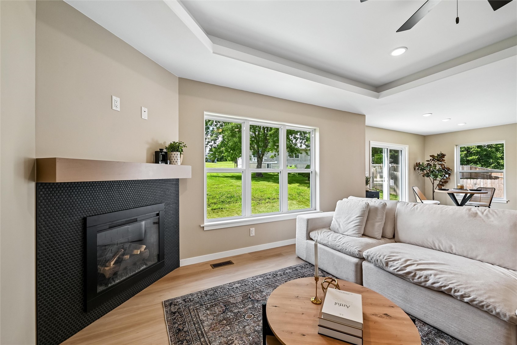 104 5th Avenue Court Coggon IA 52218