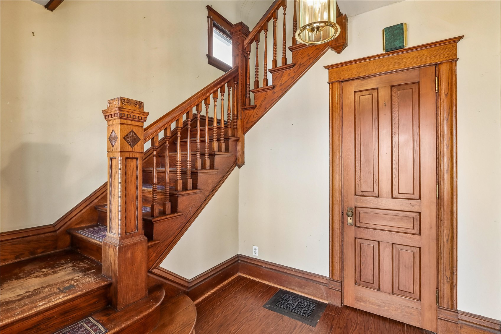 846 15th Street SE Cedar Rapids IA 52403