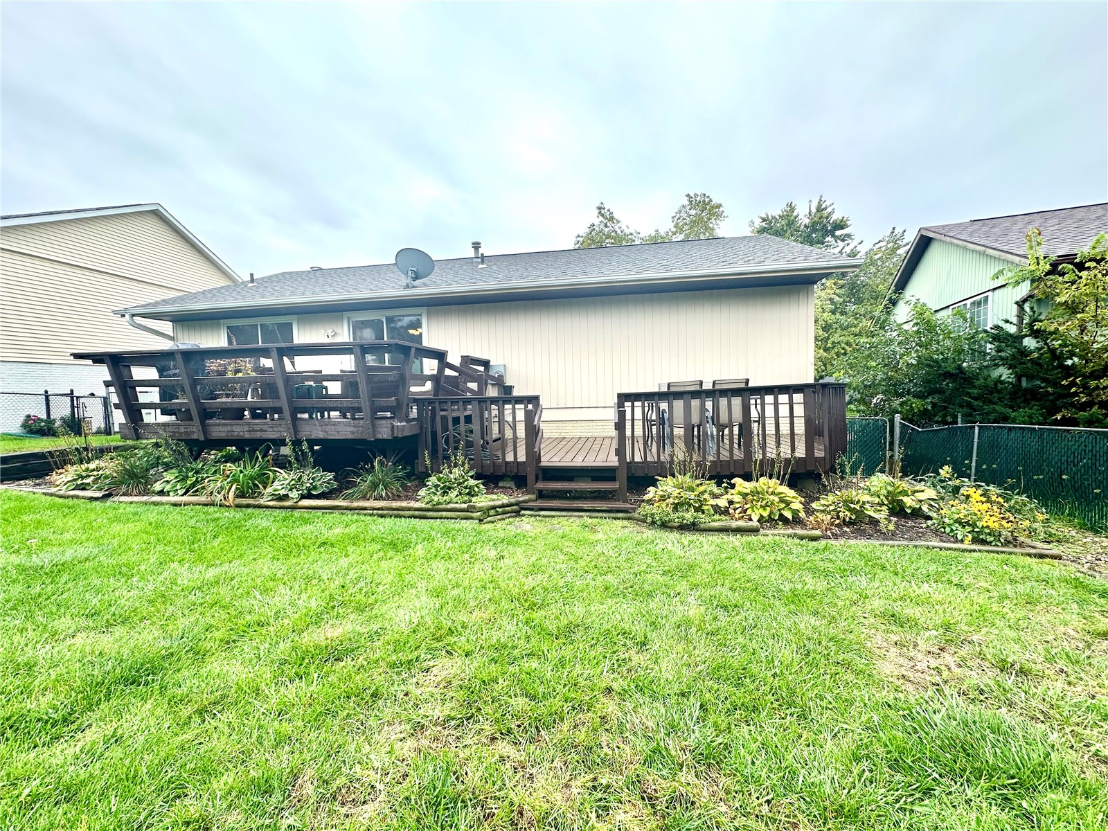 1612 Parkwood Lane NE Cedar Rapids IA 52402