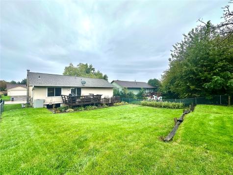 1612 Parkwood Lane NE Cedar Rapids IA 52402