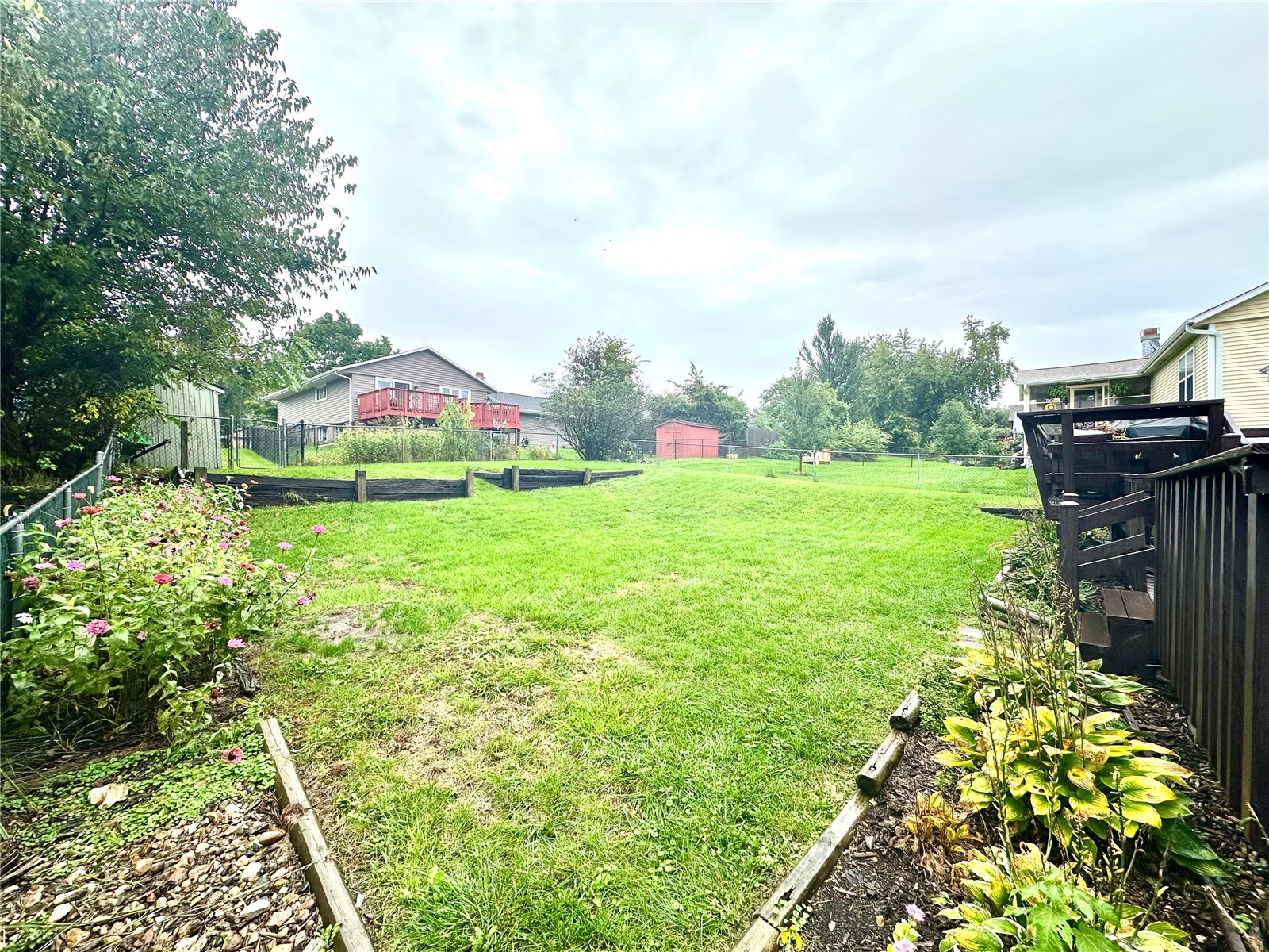 1612 Parkwood Lane NE Cedar Rapids IA 52402