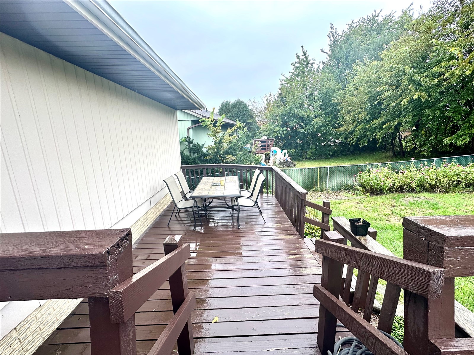1612 Parkwood Lane NE Cedar Rapids IA 52402