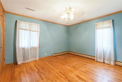 2900 Westwood Drive NW Cedar Rapids IA 52405
