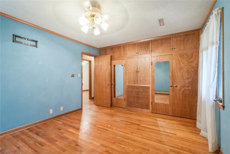 2900 Westwood Drive NW Cedar Rapids IA 52405