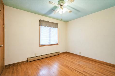 2900 Westwood Drive NW Cedar Rapids IA 52405