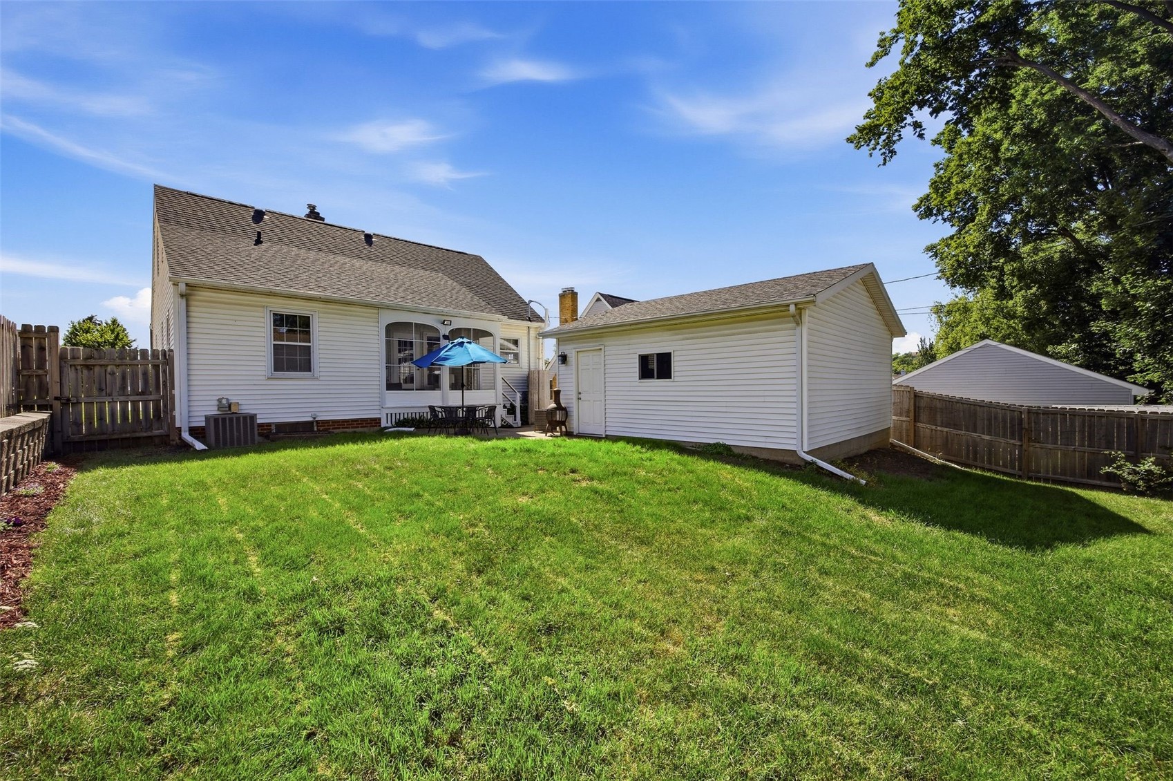 424 Dunreath Drive NE Cedar Rapids IA 52402