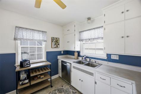 424 Dunreath Drive NE Cedar Rapids IA 52402