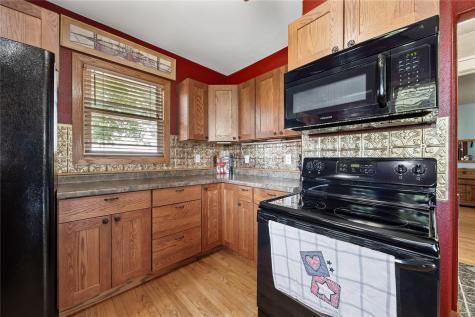 1105 Iowa 38 Tipton IA 52772
