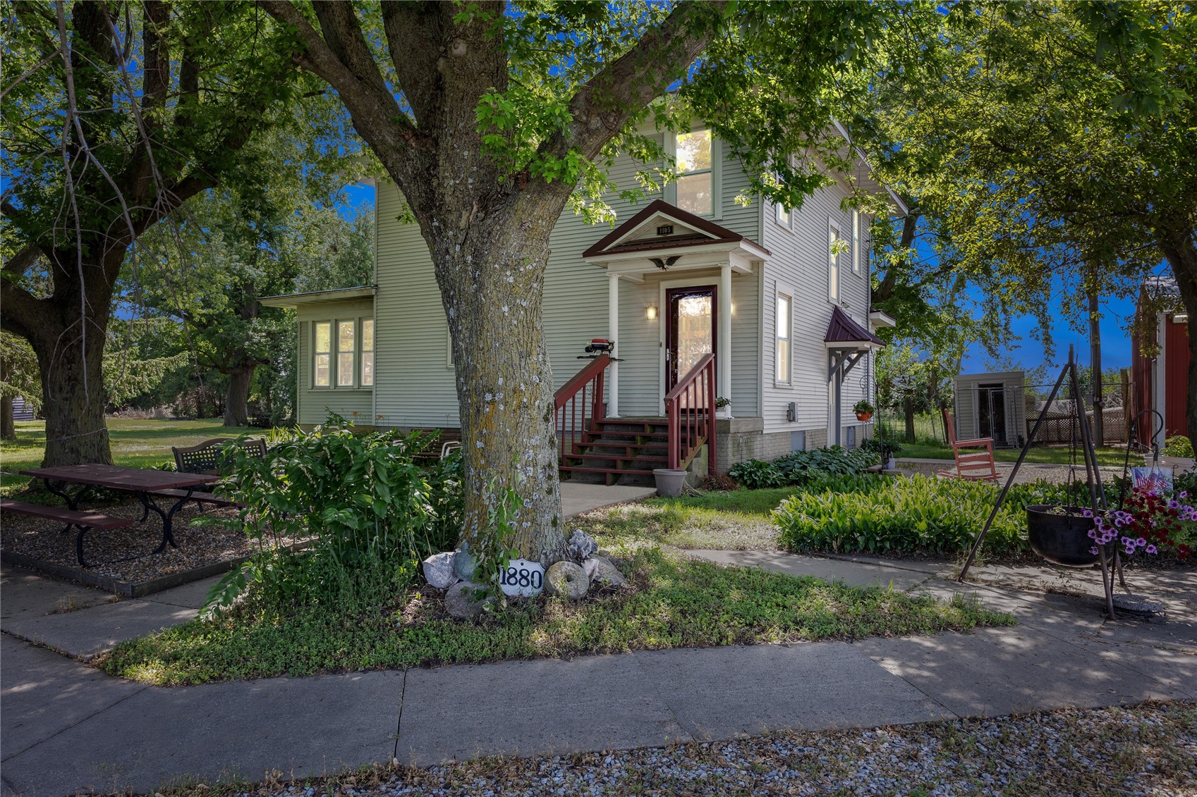 1105 Iowa 38 Tipton IA 52772