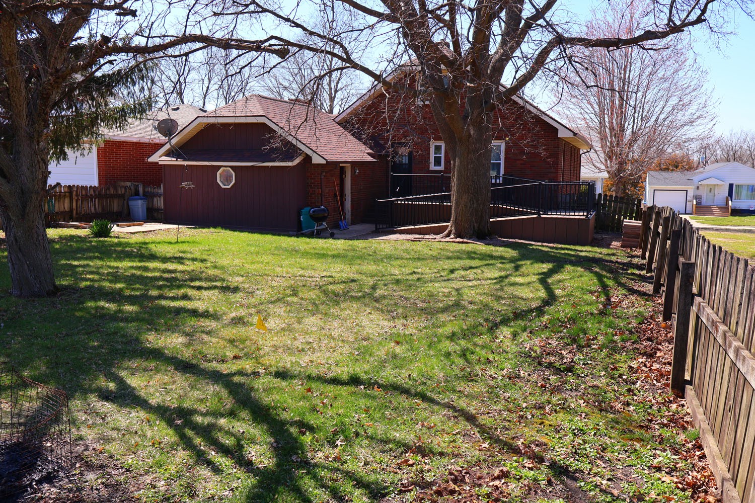 127 7th Avenue SE Oelwein IA 50662
