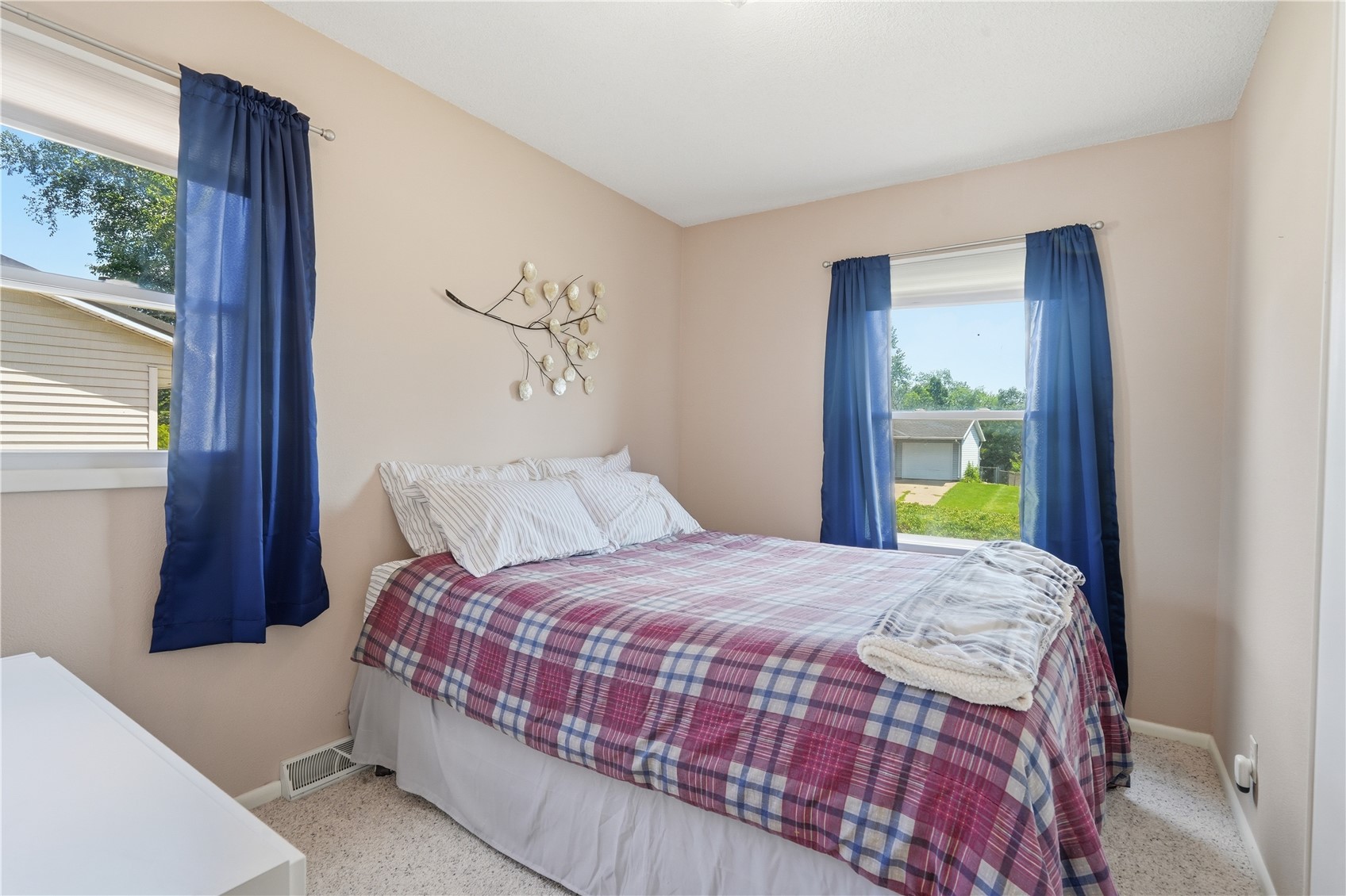 306 Cherry Hill Road SW Cedar Rapids IA 52404