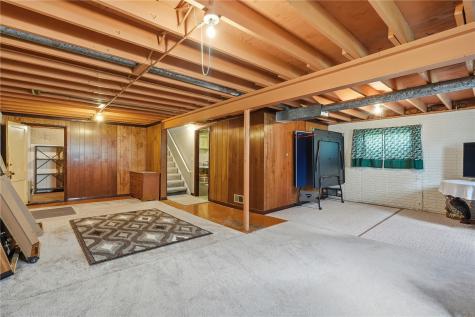 306 Cherry Hill Road SW Cedar Rapids IA 52404