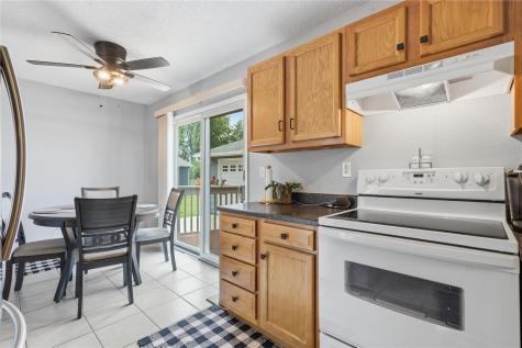 306 Cherry Hill Road SW Cedar Rapids IA 52404