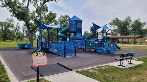 114 E Willman Street Hiawatha IA 52233