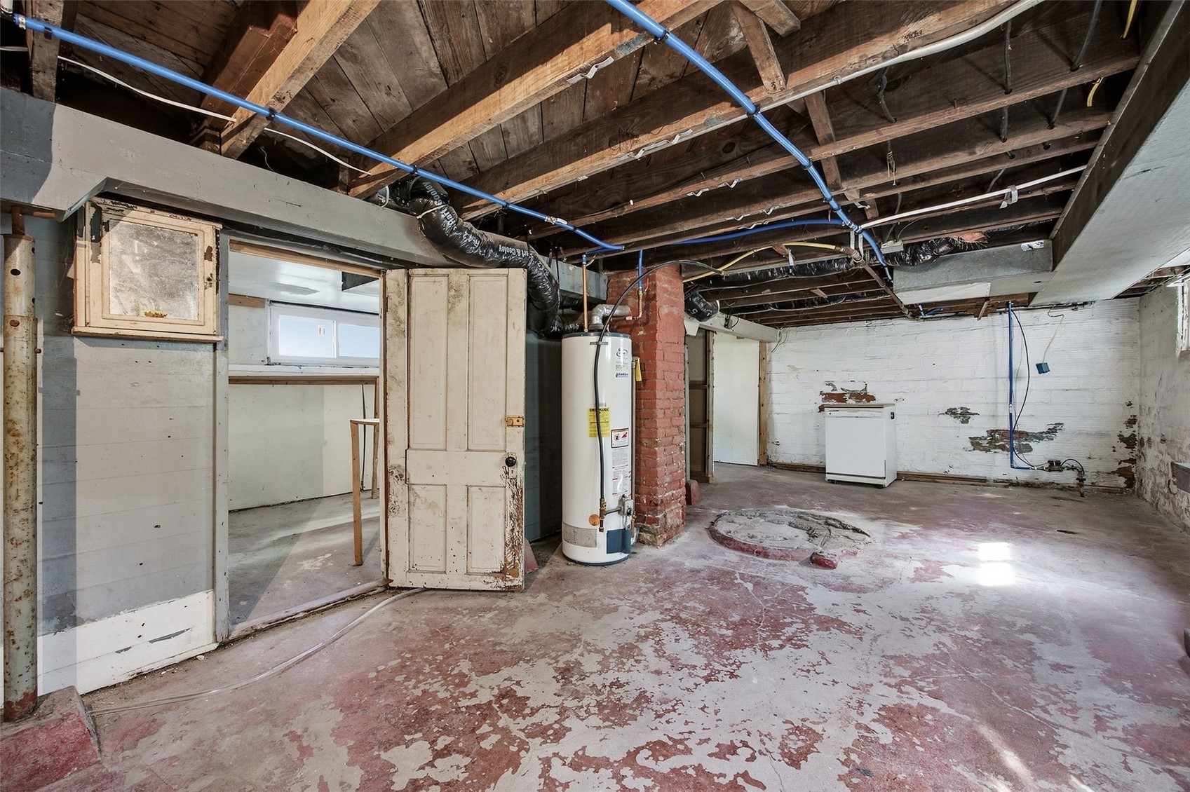 905 12th Street NE Cedar Rapids IA 52402