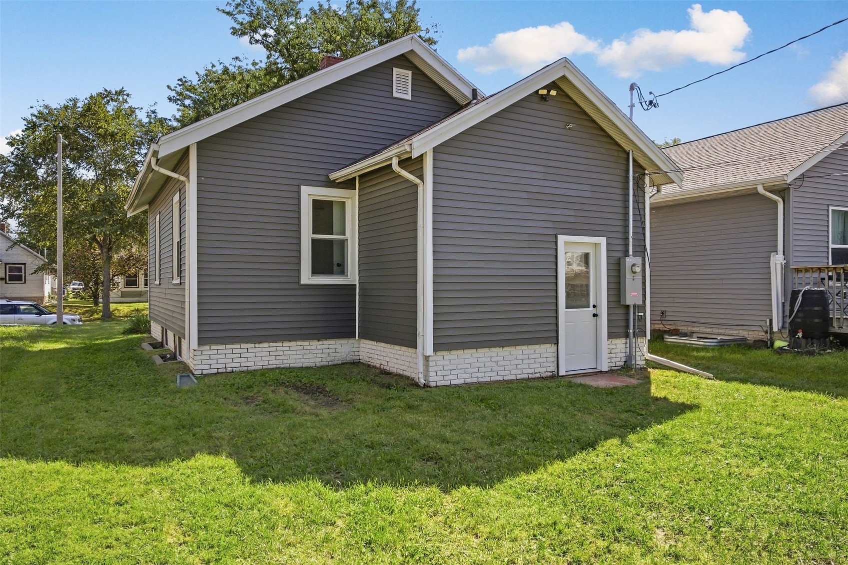 905 12th Street NE Cedar Rapids IA 52402