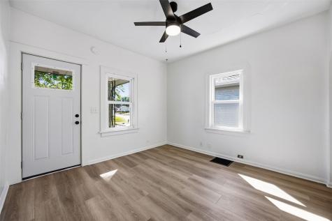 905 12th Street NE Cedar Rapids IA 52402