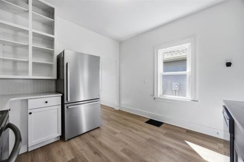 905 12th Street NE Cedar Rapids IA 52402