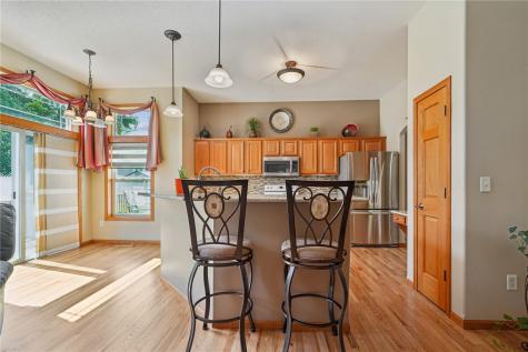 2595 Victoria Street Marion IA 52302