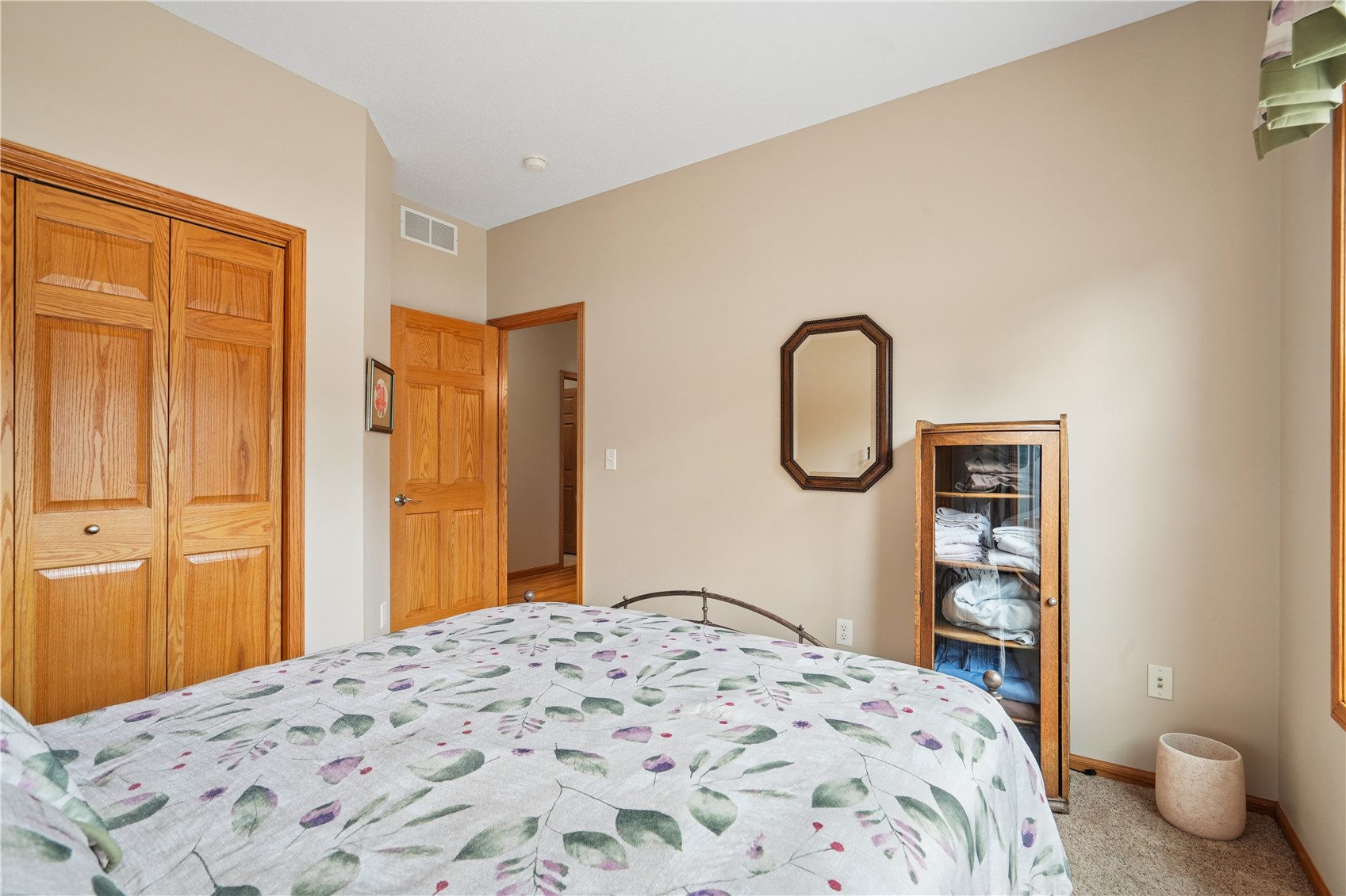 2595 Victoria Street Marion IA 52302