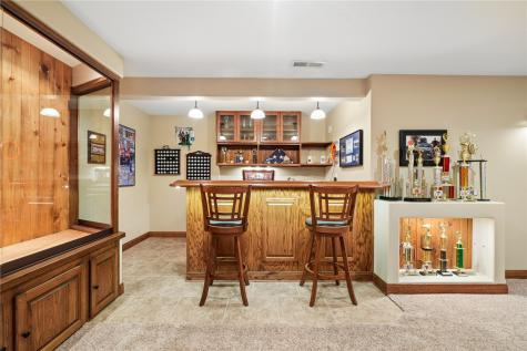 2595 Victoria Street Marion IA 52302