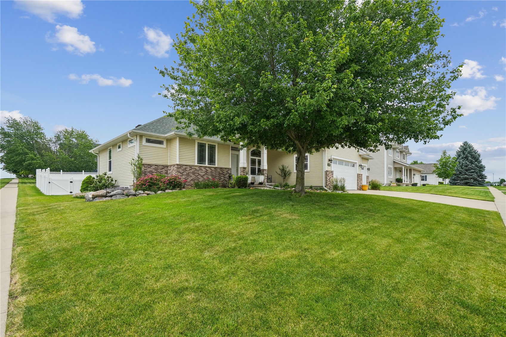 2595 Victoria Street Marion IA 52302