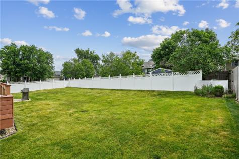 2595 Victoria Street Marion IA 52302