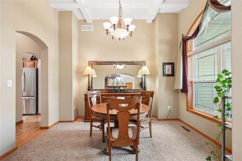 2595 Victoria Street Marion IA 52302