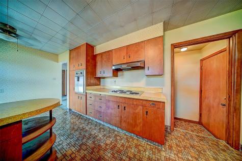 2106 42nd Street NE Cedar Rapids IA 52402
