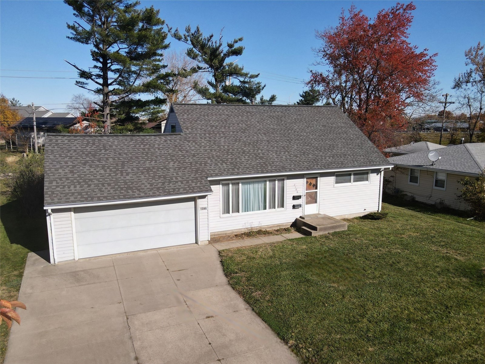 2106 42nd Street NE Cedar Rapids IA 52402