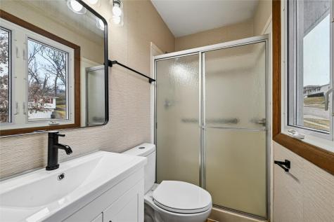 3632 Lynbrook Drive NE Cedar Rapids IA 52402