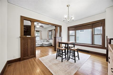 1724 J Avenue NE Cedar Rapids IA 52402