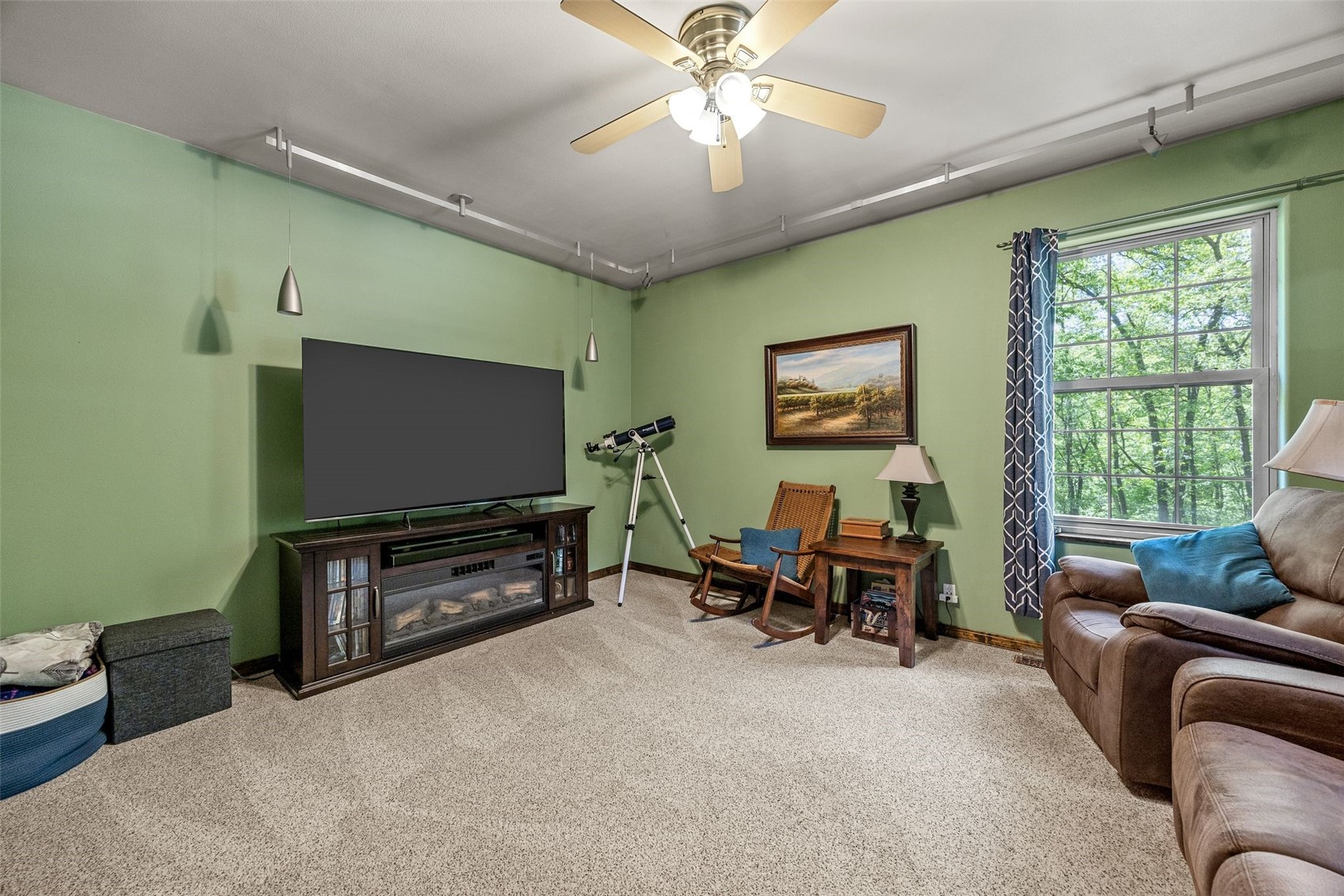 2457 125th Drive Marengo IA 52301