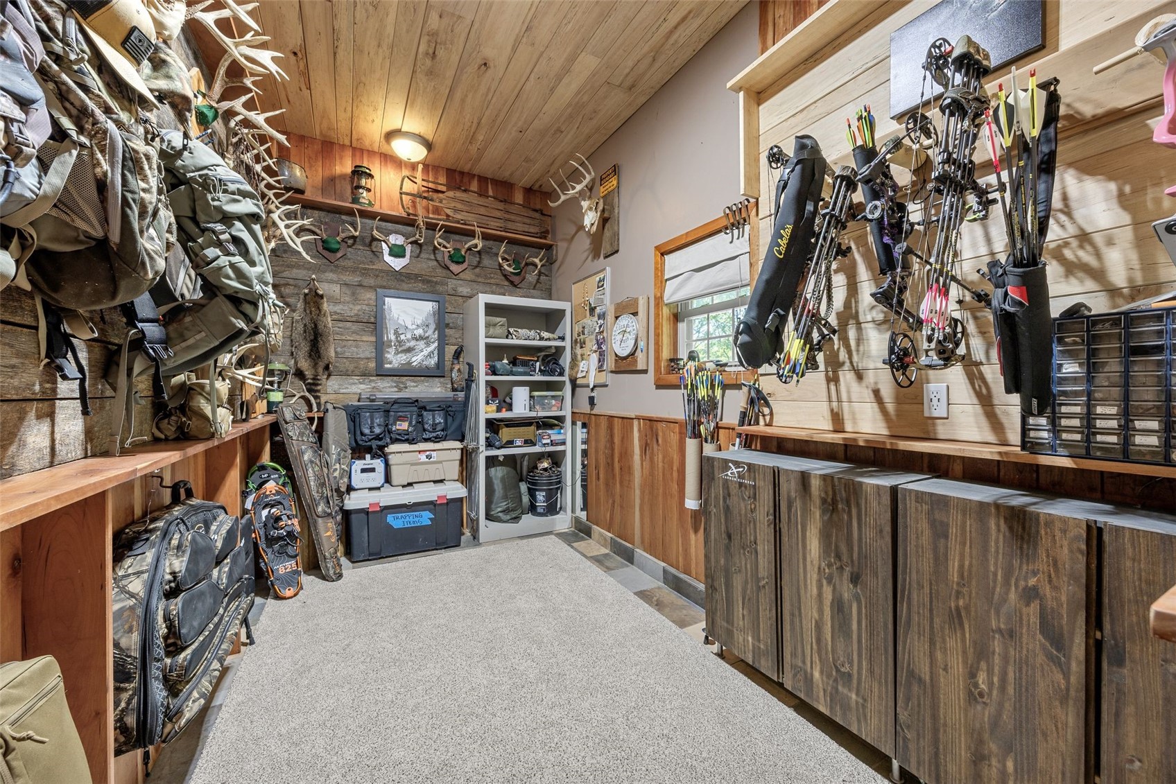 2457 125th Drive Marengo IA 52301