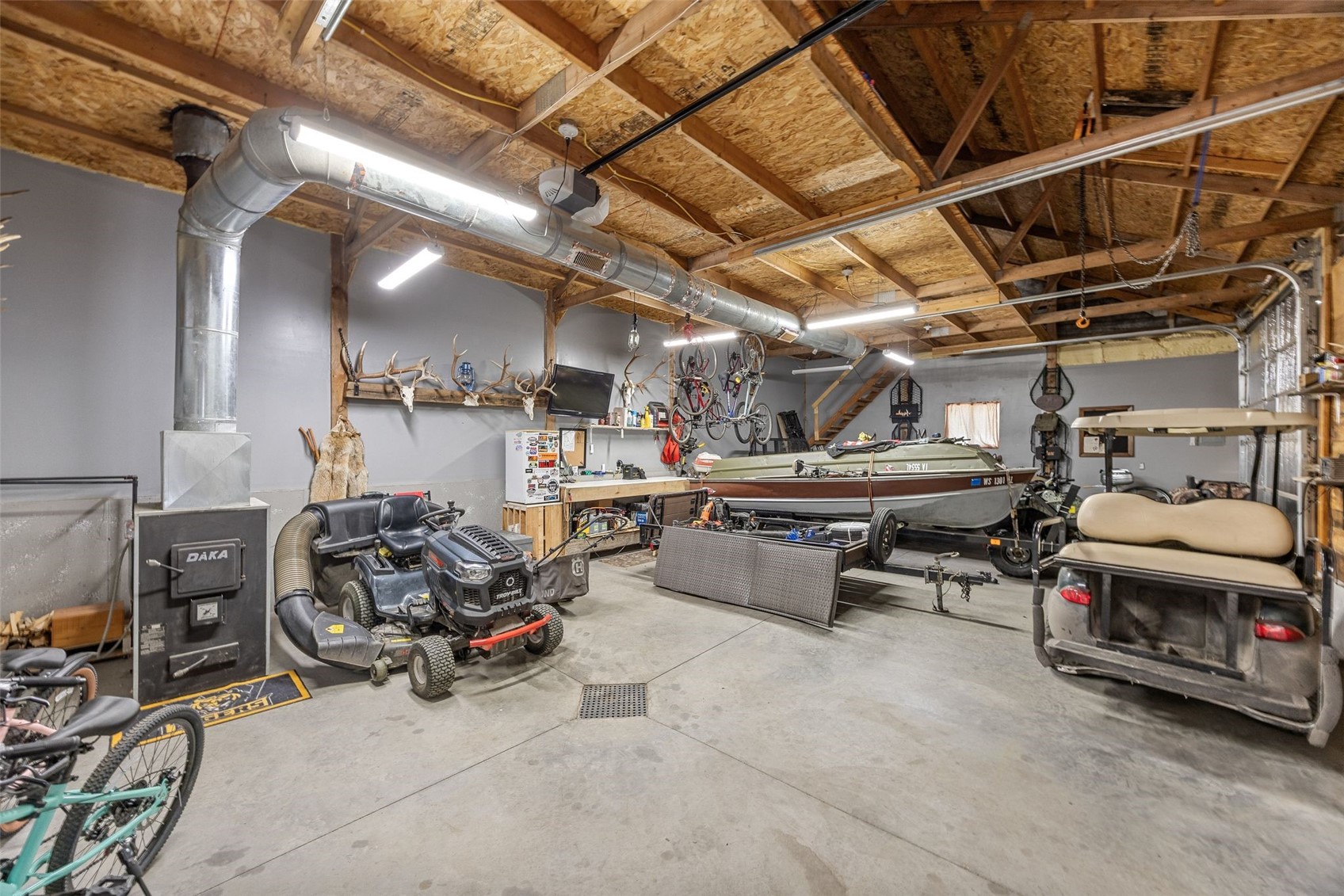 2457 125th Drive Marengo IA 52301