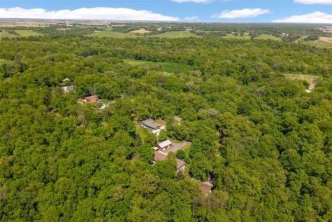 2457 125th Drive Marengo IA 52301