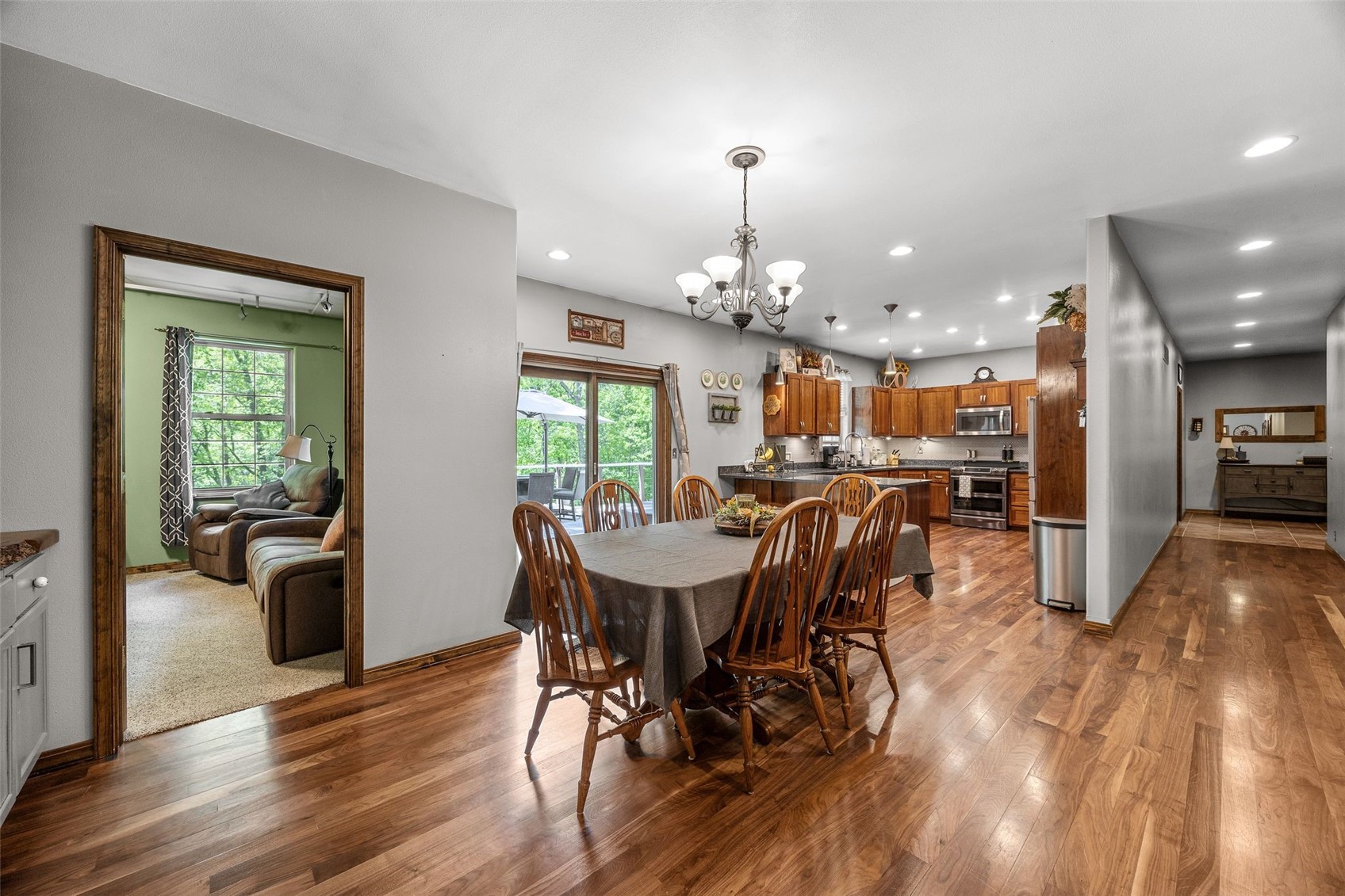 2457 125th Drive Marengo IA 52301