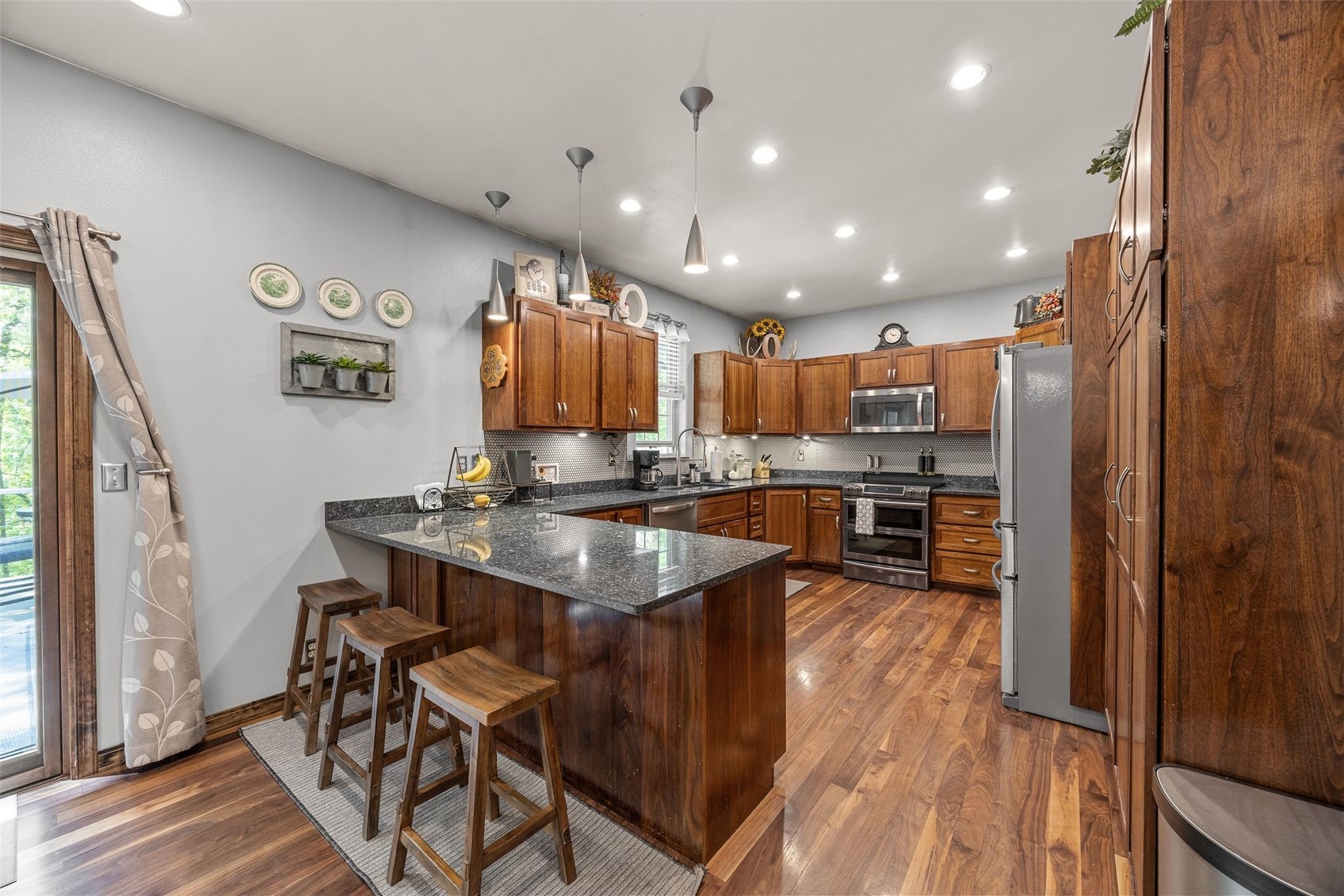 2457 125th Drive Marengo IA 52301