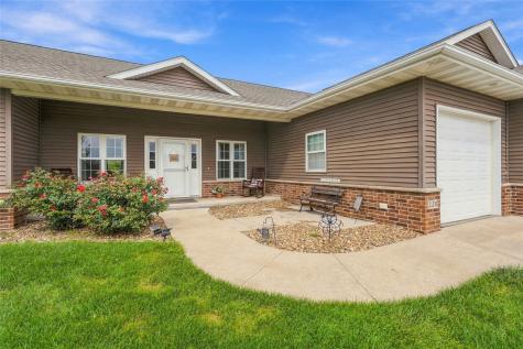 220 Cherry Lane Tiffin IA 52340
