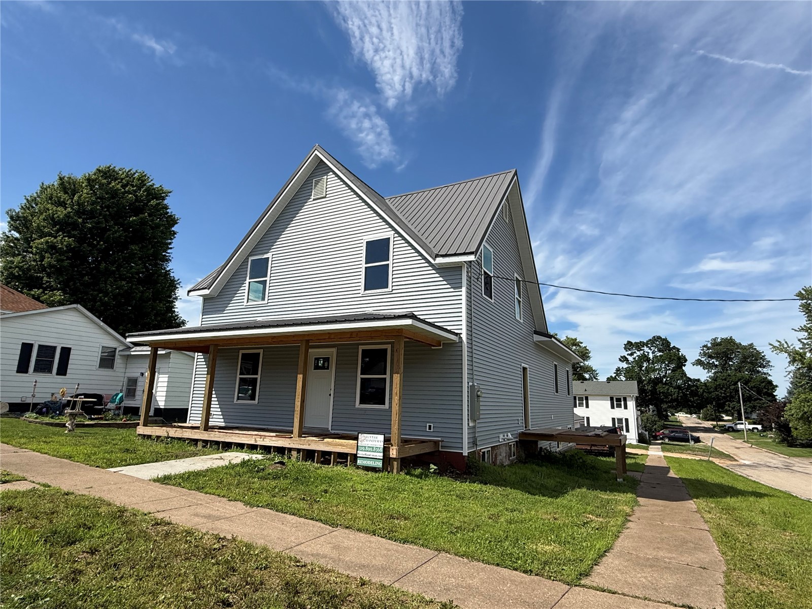 308 E 2nd Street Mechanicsville IA 52306