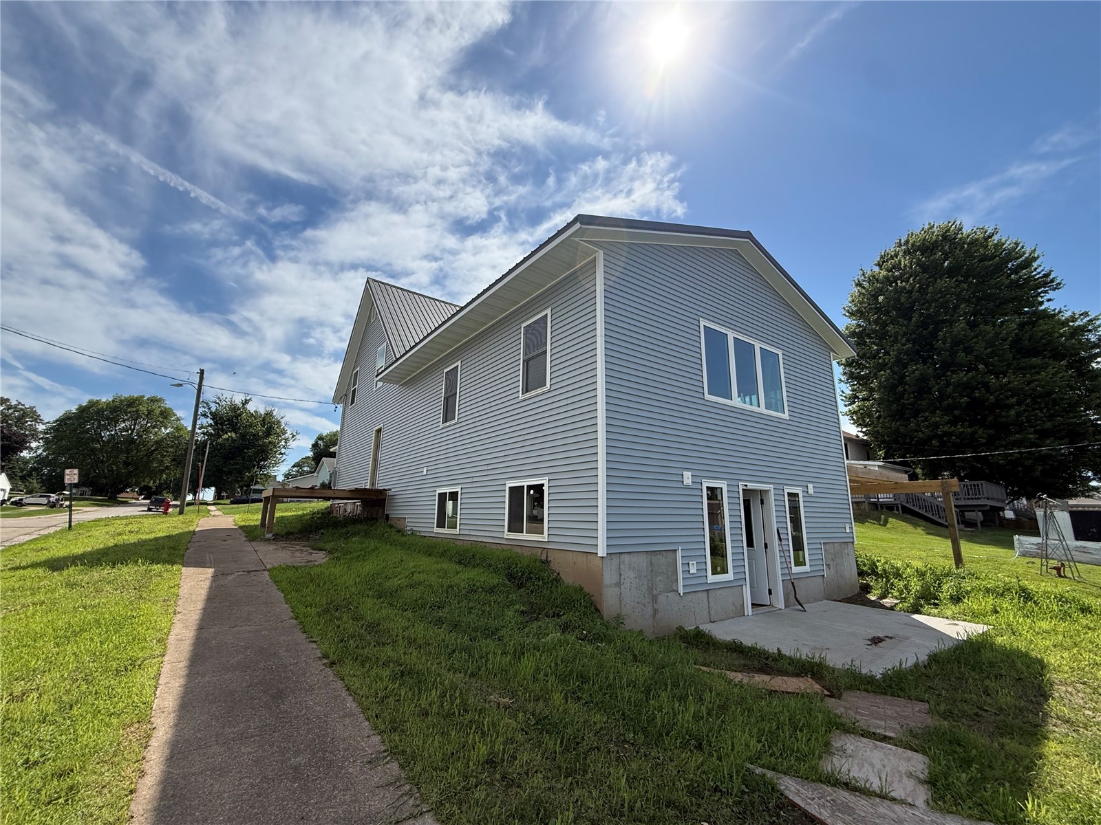 308 E 2nd Street Mechanicsville IA 52306