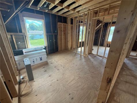 308 E 2nd Street Mechanicsville IA 52306