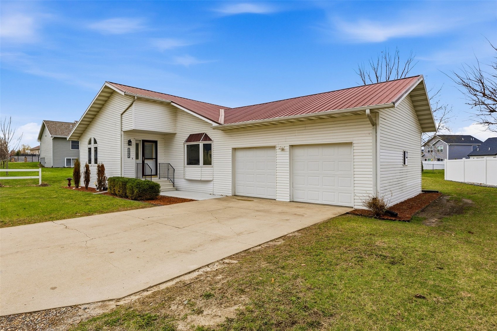 1095 E Main Street Robins IA 52328