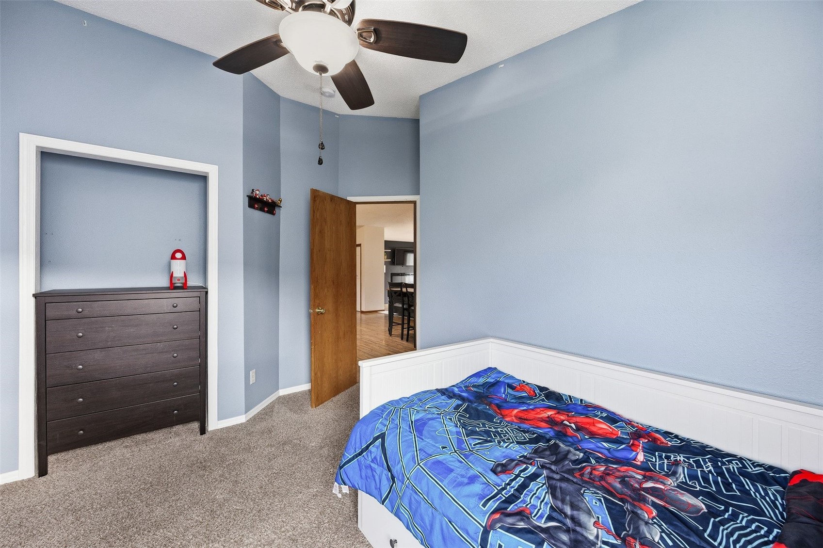 1095 E Main Street Robins IA 52328