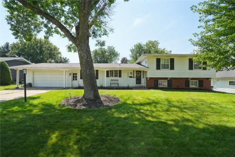3109 Terry Drive SE Cedar Rapids IA 52403
