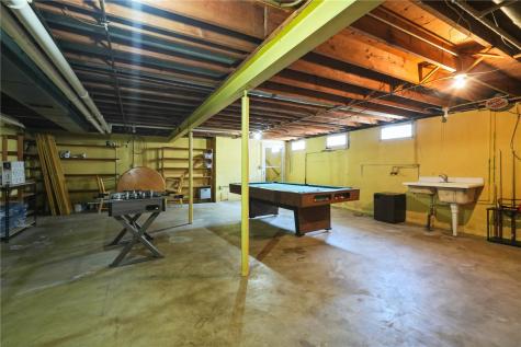 3109 Terry Drive SE Cedar Rapids IA 52403