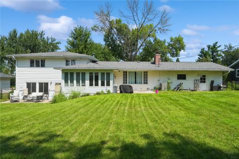 3109 Terry Drive SE Cedar Rapids IA 52403