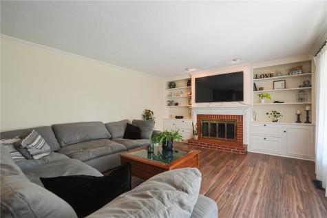 3109 Terry Drive SE Cedar Rapids IA 52403